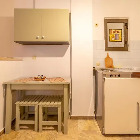 Apartment Hermes Apartments & Studios *