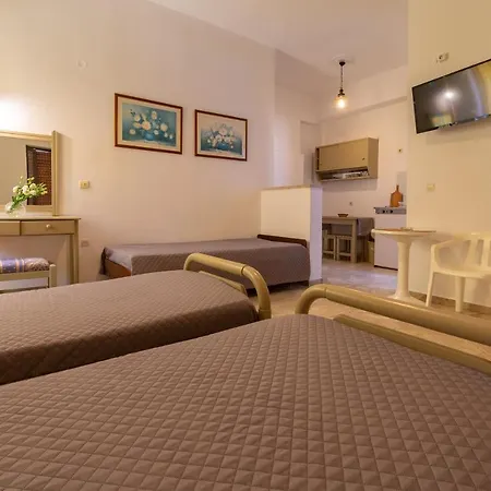 Hermes Apartments & Studios Apartment