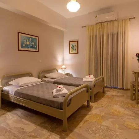 Hermes Apartments & Studios Apartment *