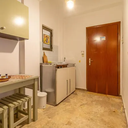 Apartment Hermes Apartments & Studios *