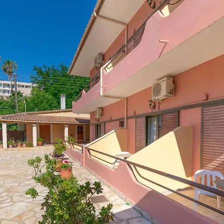 Hermes Apartments & Studios Apartment